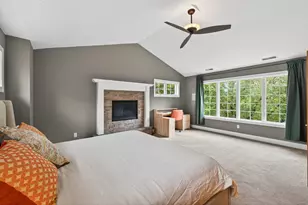 8019 Marsh Creek Rd, Woodbury, MN 55125 - Photo 16