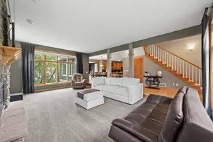 8019 Marsh Creek Rd, Woodbury, MN 55125 - Photo 6