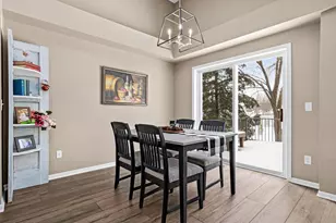 8728 N Bay Dr, Chanhassen, MN 55317 - Photo 8