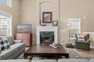 8728 N Bay Dr, Chanhassen, MN 55317 - Photo 8