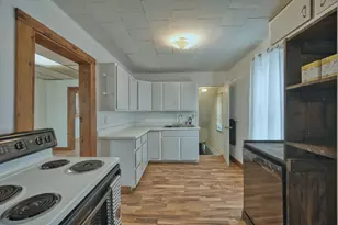 304 W 3rd Ave N, Aurora, MN 55705 - Photo 10