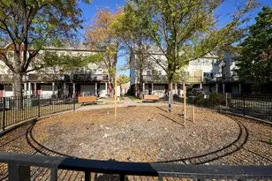 2407 16th Ave S, Minneapolis, MN 55404 - Photo 24