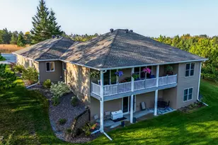 2224 Peninsula Ct NE, Bemidji, MN 56601 - Photo 4