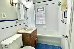 1082 Hawthorne Ave E, Saint Paul, MN 55106 - Photo 12