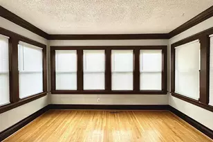 1082 Hawthorne Ave E, Saint Paul, MN 55106 - Photo 8