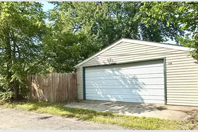 1082 Hawthorne Avenue E, Saint Paul, MN 55106 - Photo 4