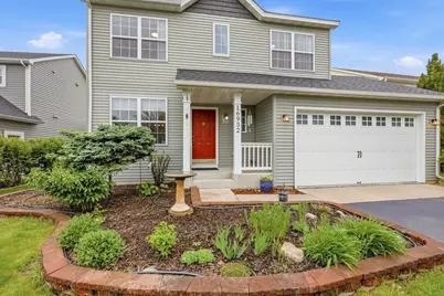 16932 78th Avenue N, Maple Grove, MN 55311 - Photo 2
