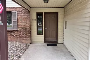 1923 Fox Ridge Dr, West Saint Paul, MN 55118 - Photo 26