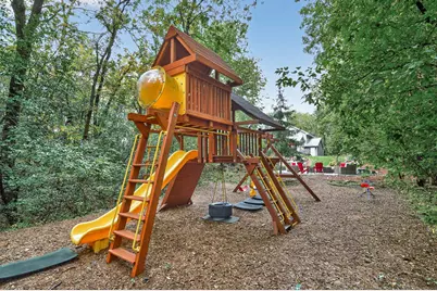 8574 McGuire Court E, Shakopee, MN 55379 - Photo 68