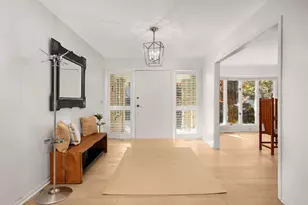 6212 St Albans Cir, Edina, MN 55439 - Photo 4