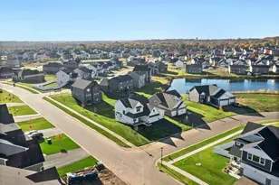 5252 177th St W, Lakeville, MN 55044 - Photo 2