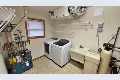 619 Fir Avenue NE, Montgomery, MN 56069 - Photo 40