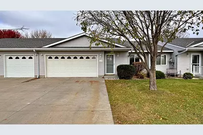 619 Fir Avenue NE, Montgomery, MN 56069 - Photo 2