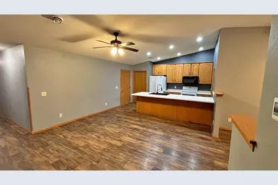 619 Fir Avenue NE, Montgomery, MN 56069 - Photo 14