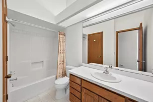 6671 Stillwater Blvd N, Oakdale, MN 55128 - Photo 16