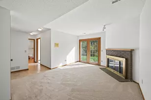 6671 Stillwater Blvd N, Oakdale, MN 55128 - Photo 18