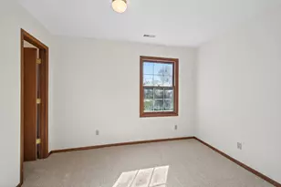 6671 Stillwater Blvd N, Oakdale, MN 55128 - Photo 20