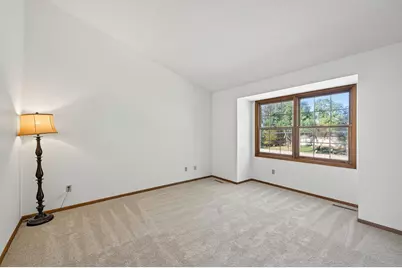 6671 Stillwater Boulevard N, Oakdale, MN 55128 - Photo 12