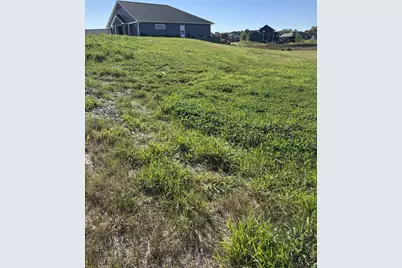 22 Sunset Court, North Mankato, MN 56003 - Photo 2