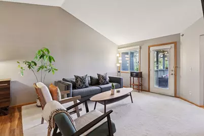 2556 Concord Way, Mendota Heights, MN 55120 - Photo 4