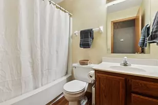 2556 Concord Way, Mendota Heights, MN 55120 - Photo 18