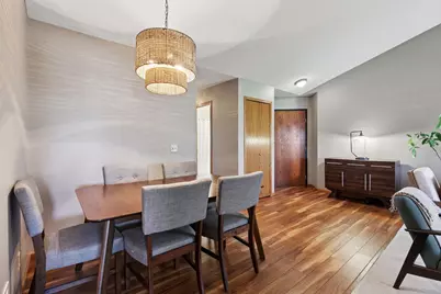 2556 Concord Way, Mendota Heights, MN 55120 - Photo 8