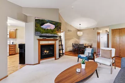 2556 Concord Way, Mendota Heights, MN 55120 - Photo 6