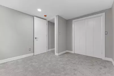 1802 Lydia Avenue W, Roseville, MN 55113 - Photo 20