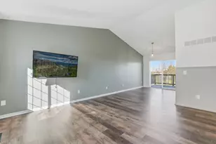 313 Birch St, Baldwin, WI 54002 - Photo 8