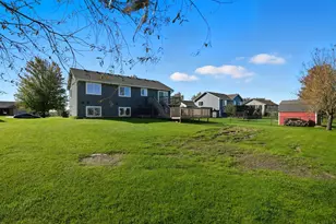 313 Birch St, Baldwin, WI 54002 - Photo 4