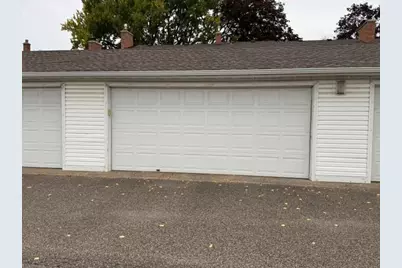 2002 Arkwright Street, Maplewood, MN 55117 - Photo 20