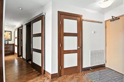 2950 Dean Parkway #2205, Minneapolis, MN 55416 - Photo 4