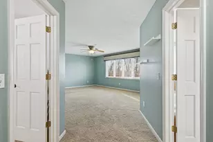 6340 Summit Cir, Chanhassen, MN 55317 - Photo 46