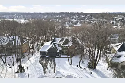 6340 Summit Circle, Chanhassen, MN 55317 - Photo 2