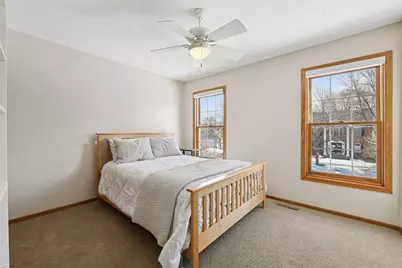 8762 Prescott Drive, Eden Prairie, MN 55347 - Photo 20