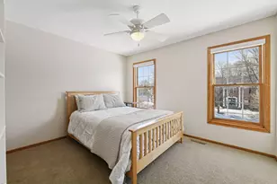 8762 Prescott Dr, Eden Prairie, MN 55347 - Photo 20