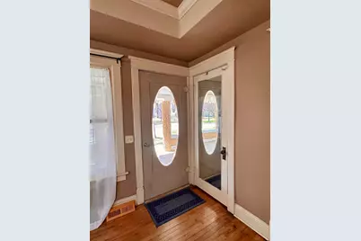 742 N Freeman Avenue, Luverne, MN 56156 - Photo 4