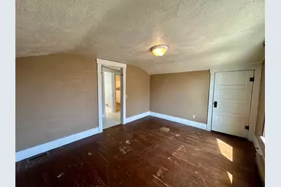 742 N Freeman Avenue, Luverne, MN 56156 - Photo 24