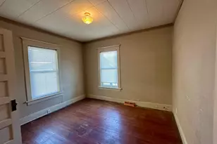 742 N Freeman Ave, Luverne, MN 56156 - Photo 14