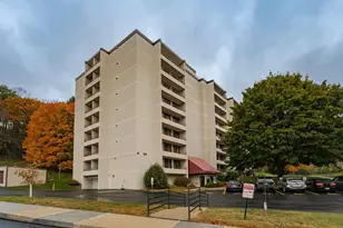 625 19th St NW, Rochester, MN 55901 - Photo 1