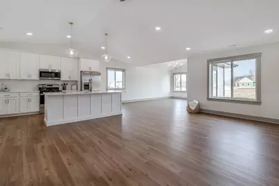 309 Pinehurst Drive, Mankato, MN 56001 - Photo 12