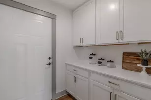 309 Pinehurst Dr, Mankato, MN 56001 - Photo 24