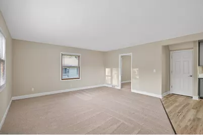 1427 Hazel Street N, Saint Paul, MN 55119 - Photo 12