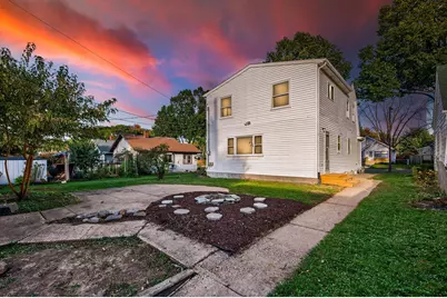 1427 Hazel Street N, Saint Paul, MN 55119 - Photo 2