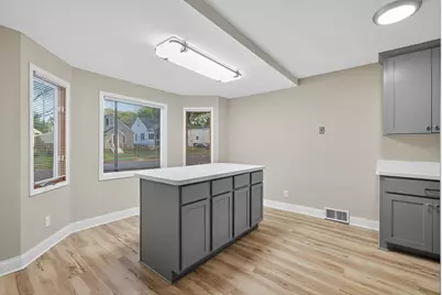 1427 Hazel Street N, Saint Paul, MN 55119 - Photo 20