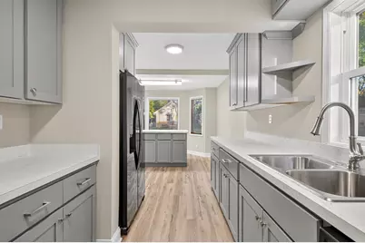 1427 Hazel Street N, Saint Paul, MN 55119 - Photo 16