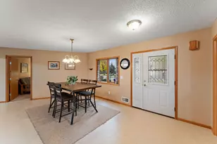 11206 72nd St S, Cottage Grove, MN 55016 - Photo 4