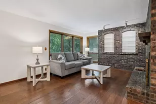 12855 Dory Ave, Apple Valley, MN 55124 - Photo 10