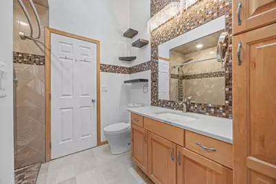 4293 39 1/2 Avenue S, Fargo, ND 58104 - Photo 14