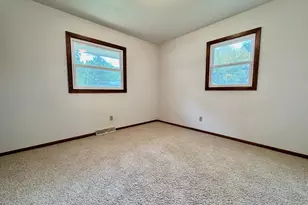 1208 Somerset Rd, Fergus Falls, MN 56537 - Photo 24